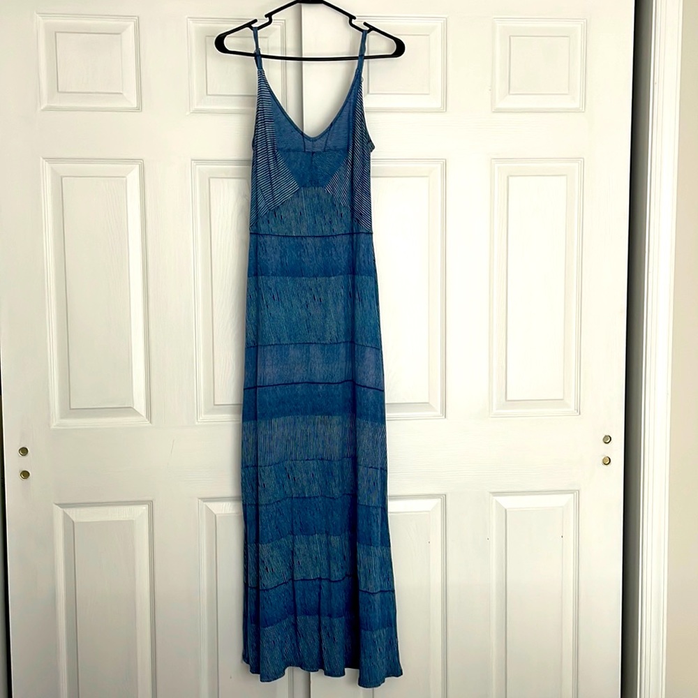 Splendid blue maxi dress size small